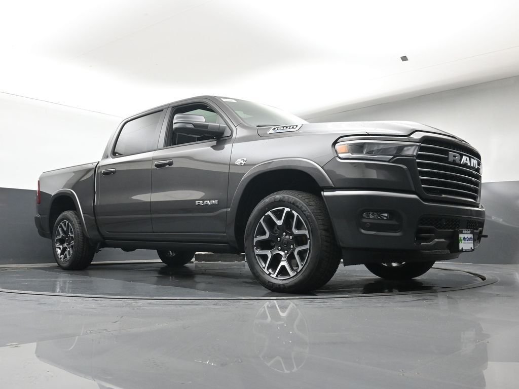 New 2026 Granite Crystal Metallic Clear-Coat Exterior Paint RAM Laramie image 27