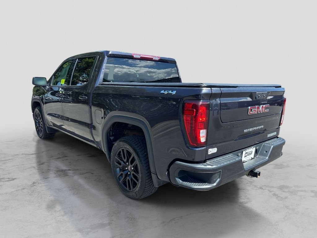 Used 2022 Silver GMC Elevation image 3