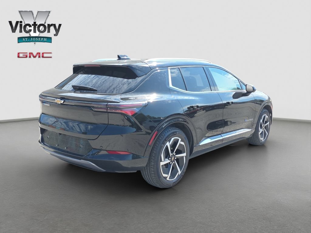 2024 Chevrolet Equinox EV LT - Photo 18