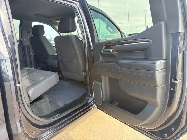 Used 2022 Titanium Rush Metallic GMC Elevation image 41