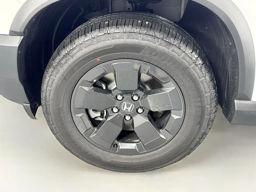 New 2026 Platinum White Pearl Honda RTL image 13