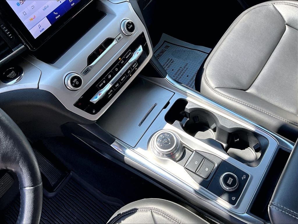 Used 2023 Silver Metallic Ford XLT image 21