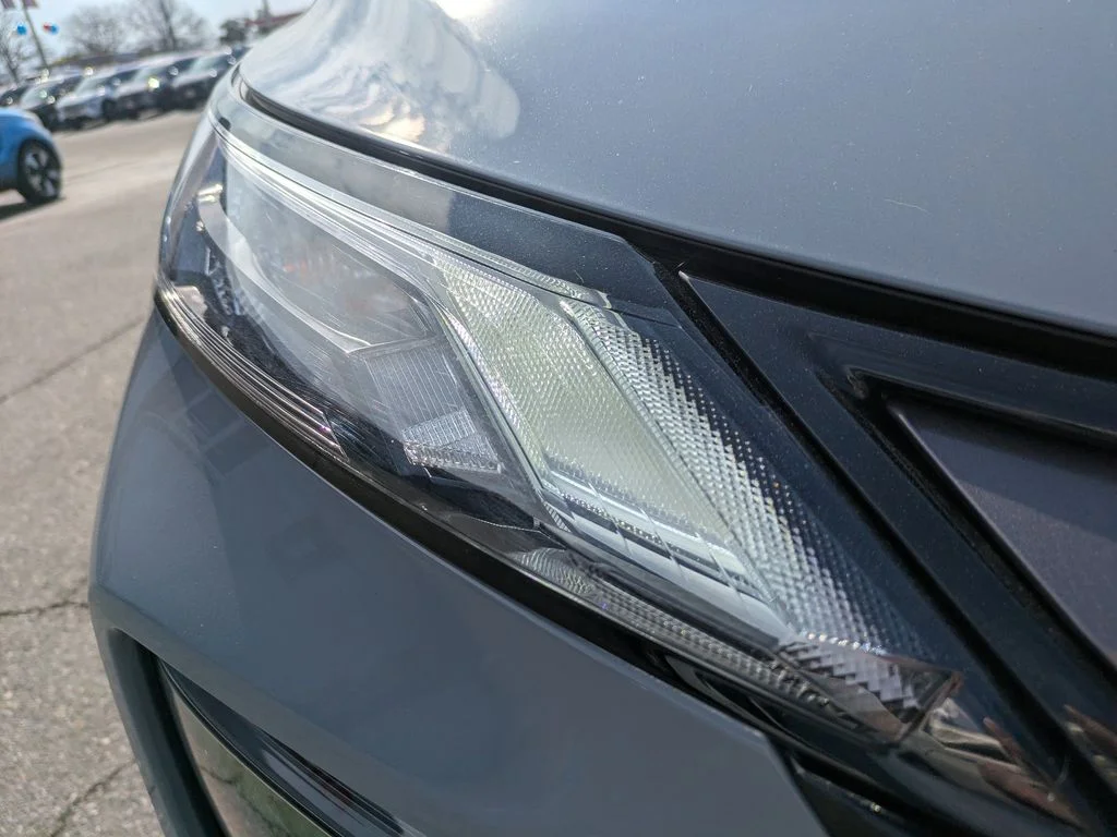 New 2026 Boulder Gray Pearl Nissan SV image 10