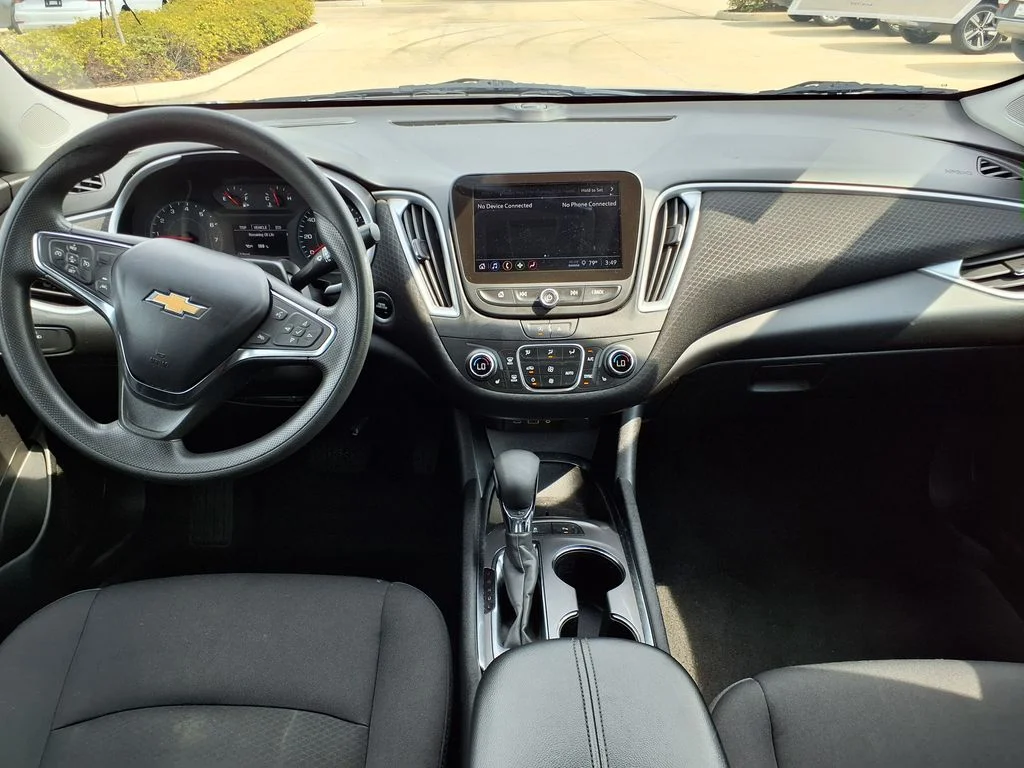 Used 2024 Gray Chevrolet LT image 26