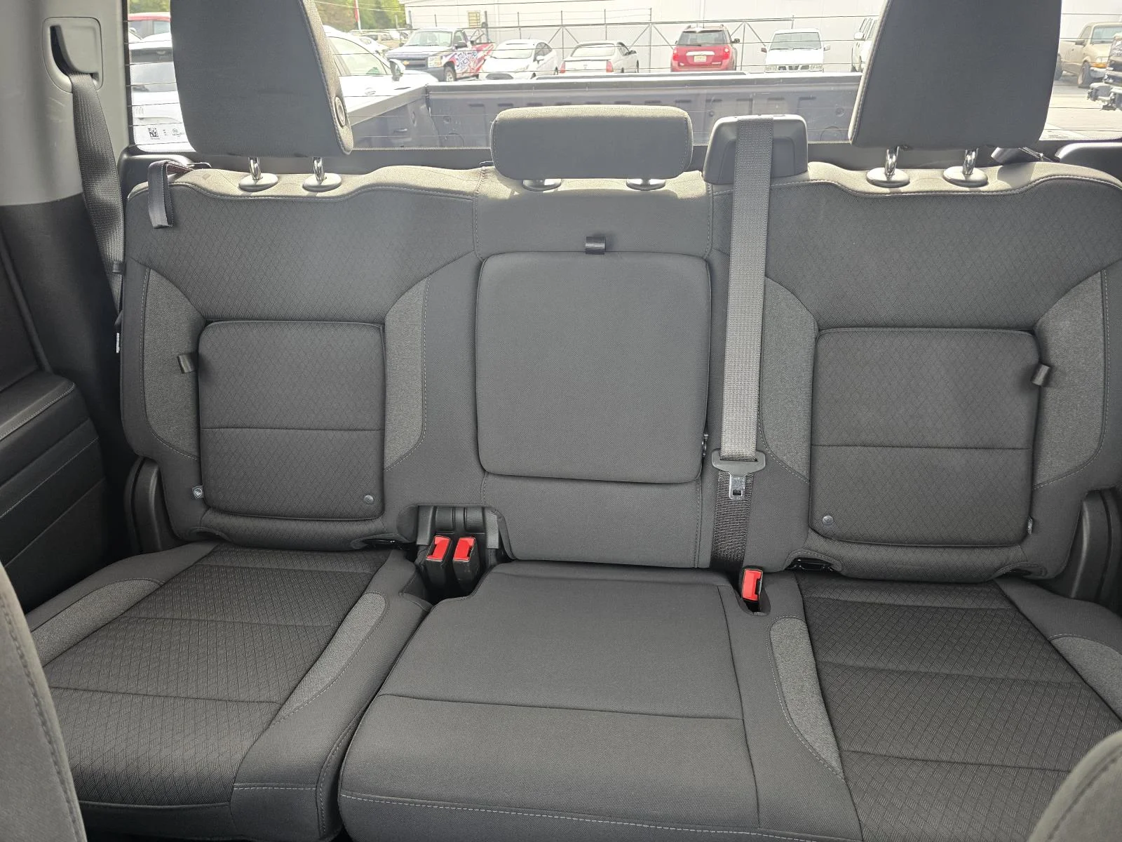 Used 2024 Onyx Black GMC Elevation image 19