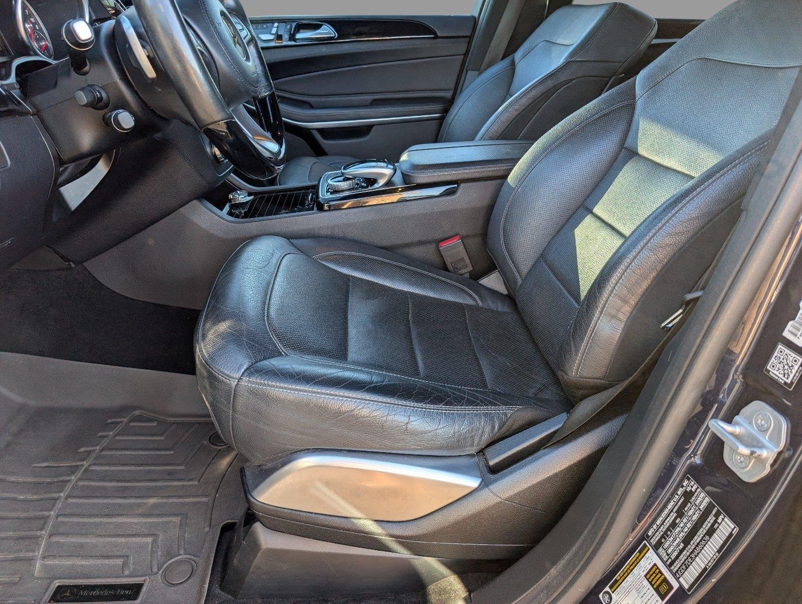 Used 2017 Lunar Blue Metallic Mercedes-Benz GLS 550 image 3