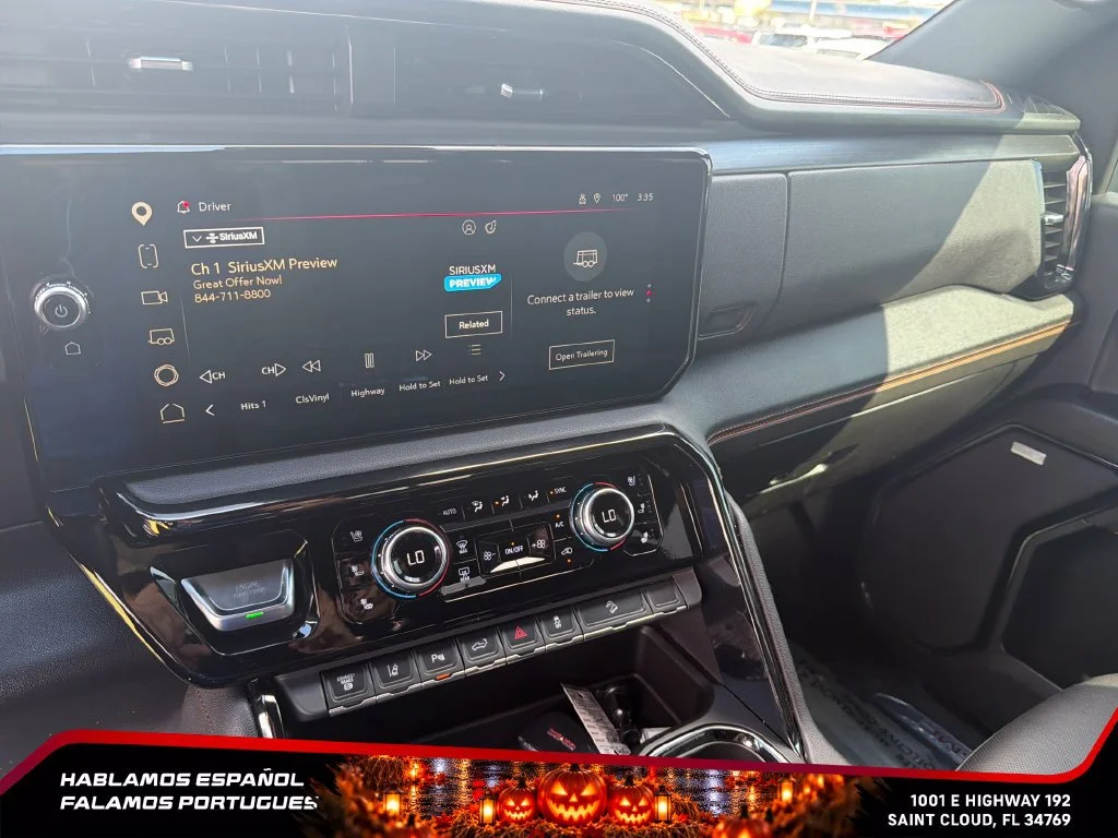 Used 2024 Onyx Black GMC AT4 image 20