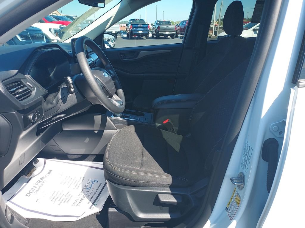 Used 2025 White Ford Active image 13