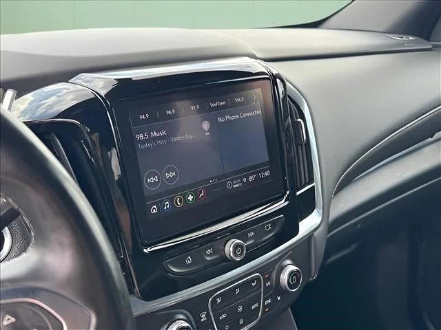 Used 2023 White Chevrolet LT Leather image 25