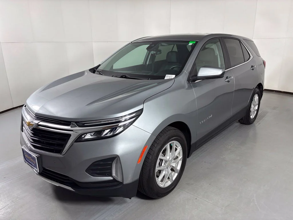 Used 2024 Gray Chevrolet LT image 4