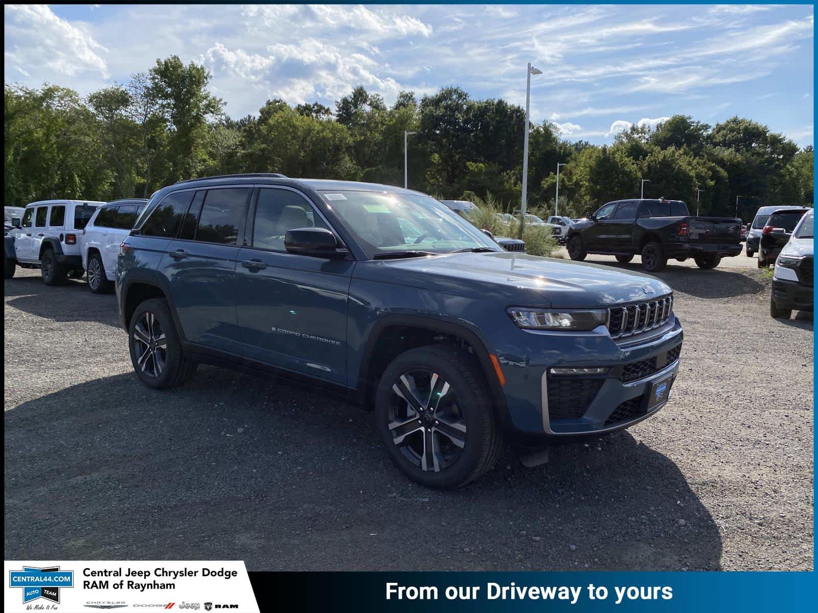 2027 Jeep Grand Cherokee Limited Reserve