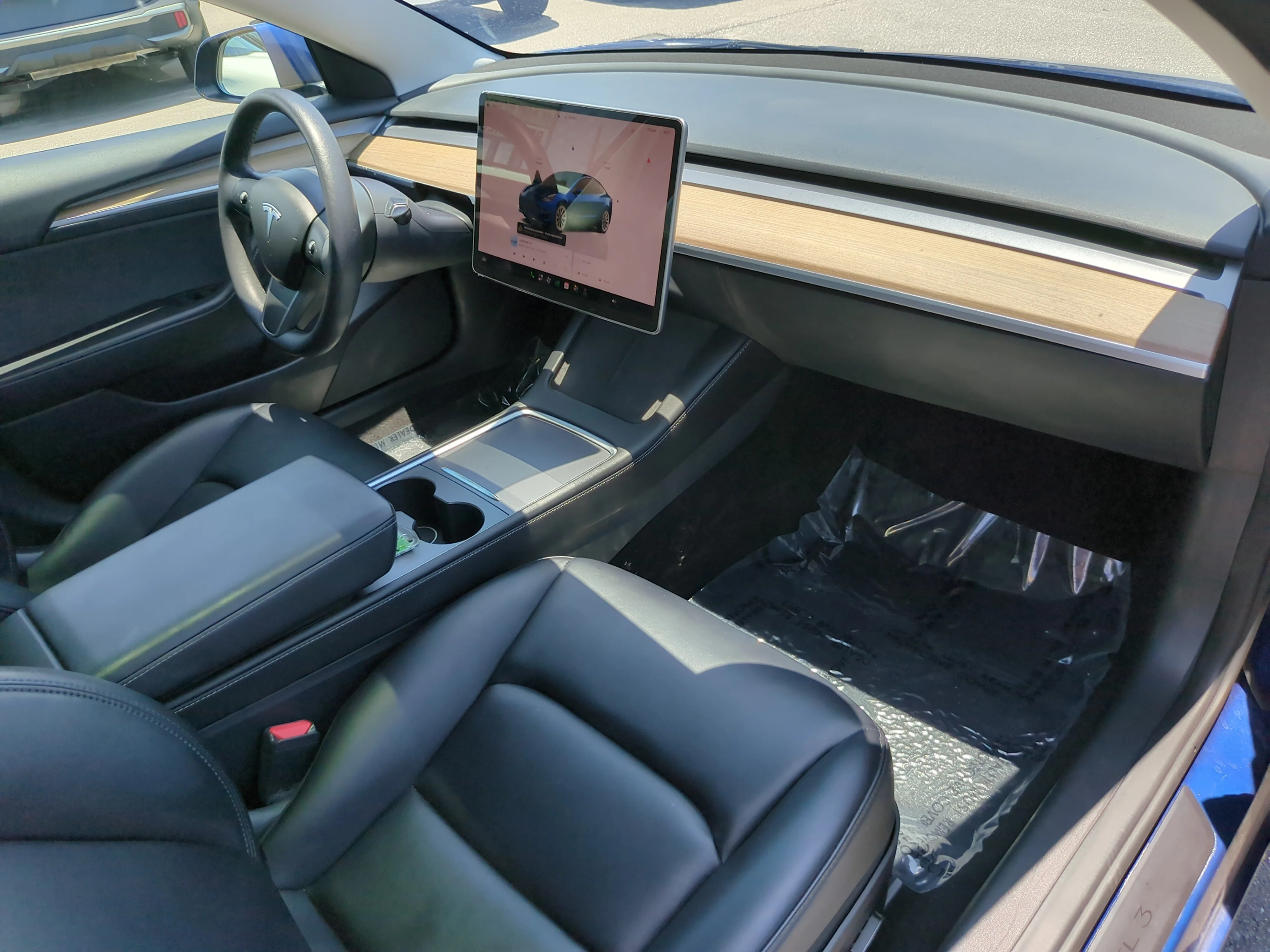 Used 2023 Deep Blue Metallic Tesla  image 16