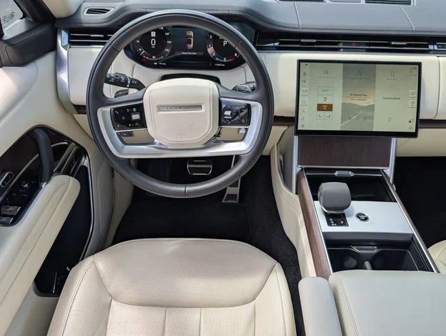 Used 2024 Gold Land Rover SE image 12