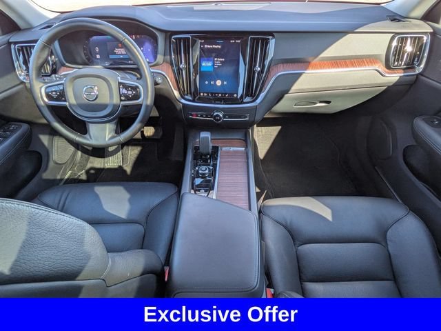 2025 Volvo V60 Cross Country Plus - Photo 24