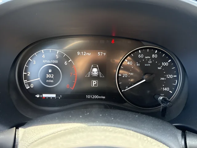 Used 2023 Gray Nissan SV image 12