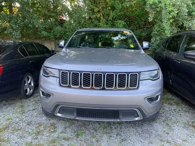 Used 2021 Silver Jeep Limited image 3