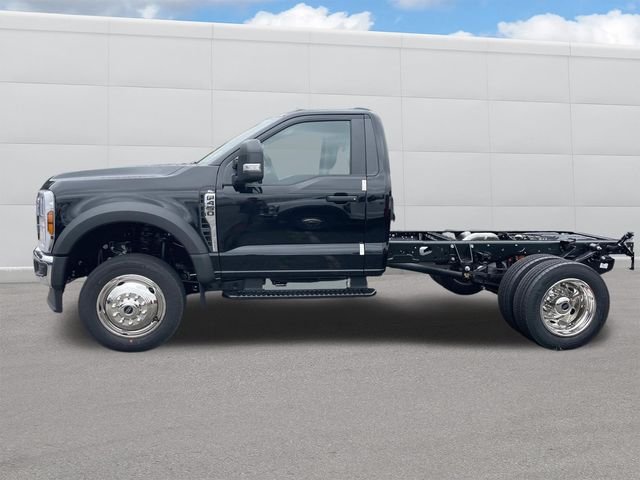 New 2026 Black Ford XL image 2