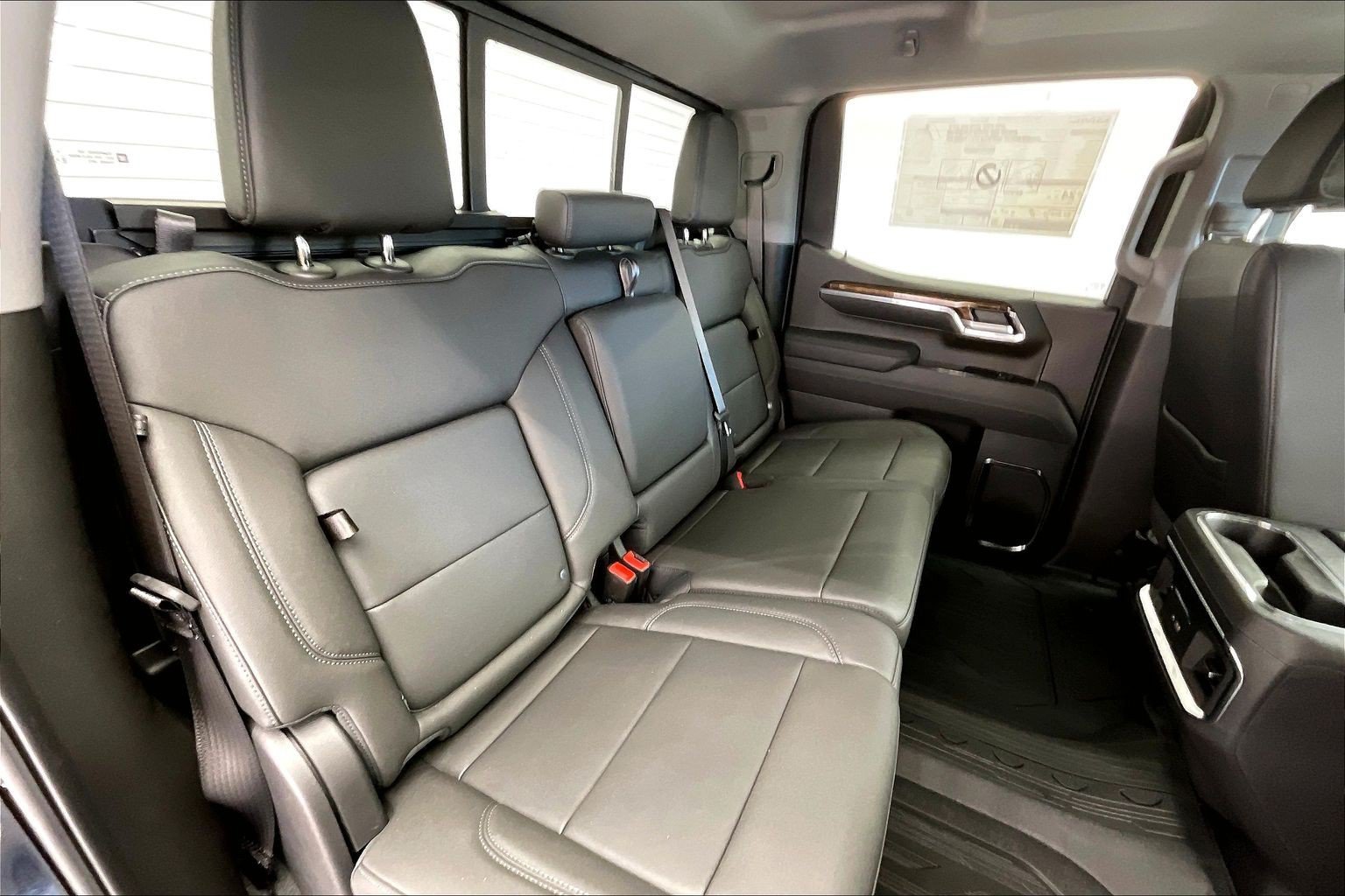 New 2026 Onyx Black GMC Elevation image 10