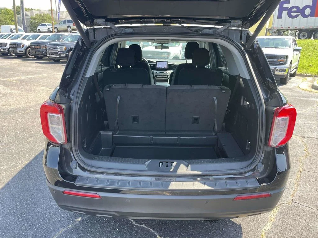 Certified Used 2023 Black Ford XLT image 10