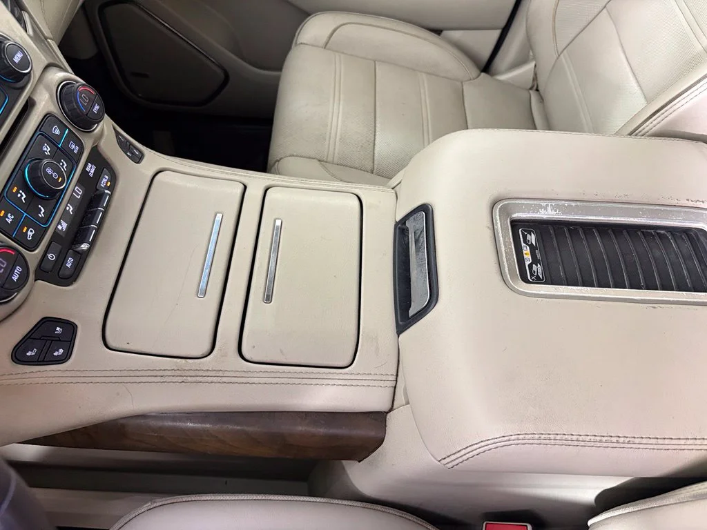 Used 2019 White GMC Denali image 35