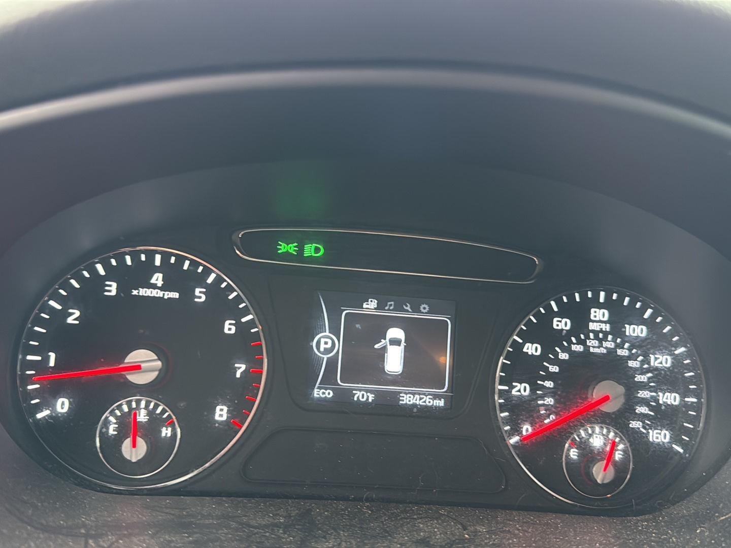 Used 2016 Snow White Pearl Kia LX V6 image 6