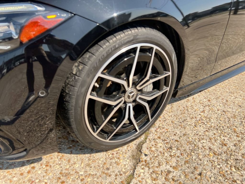 Used 2022 Black Mercedes-Benz C 300 image 17