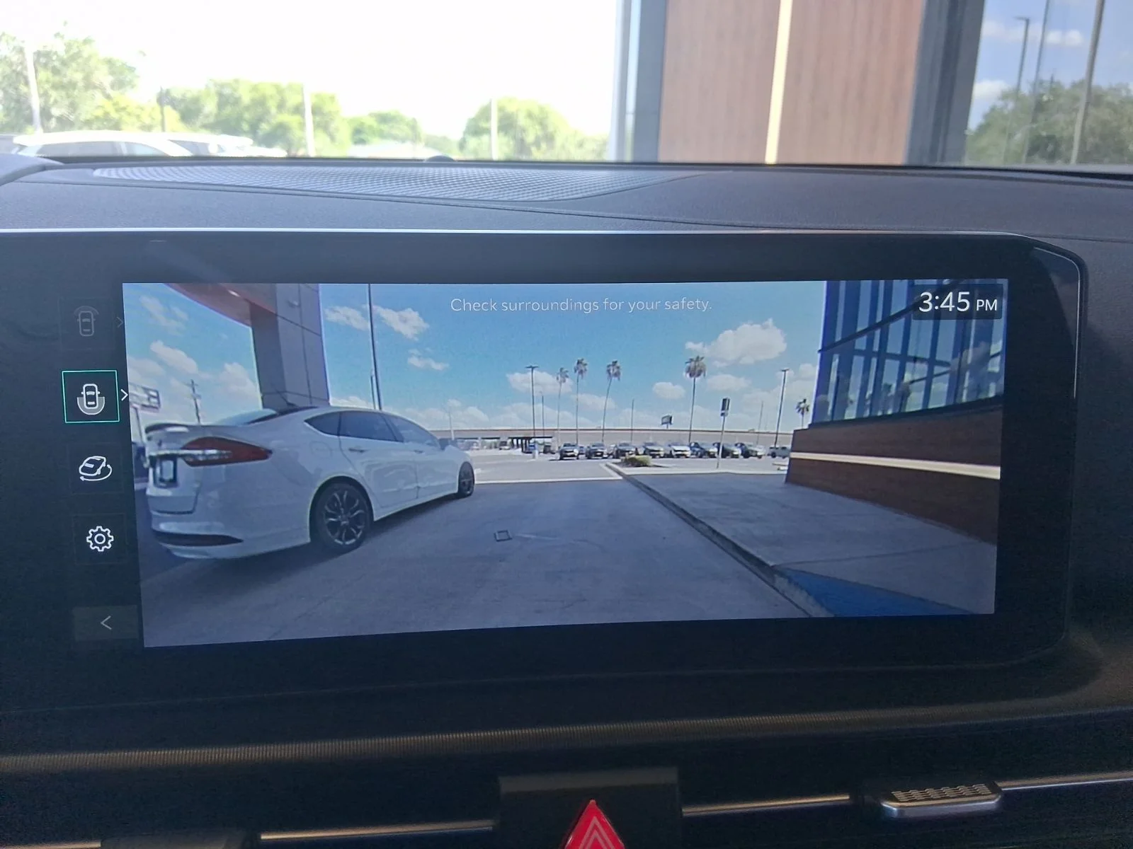 New 2026 White Kia SX-Prestige image 28