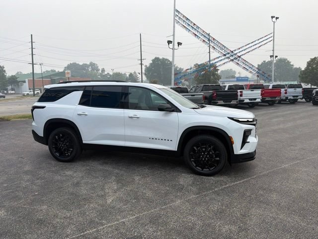 New 2026 Summit White Chevrolet LT image 19