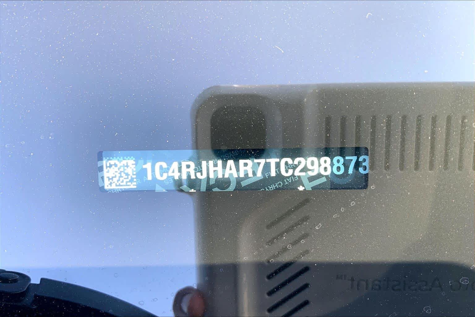 New 2026 Silver Zynith Jeep Laredo Altitude image 19