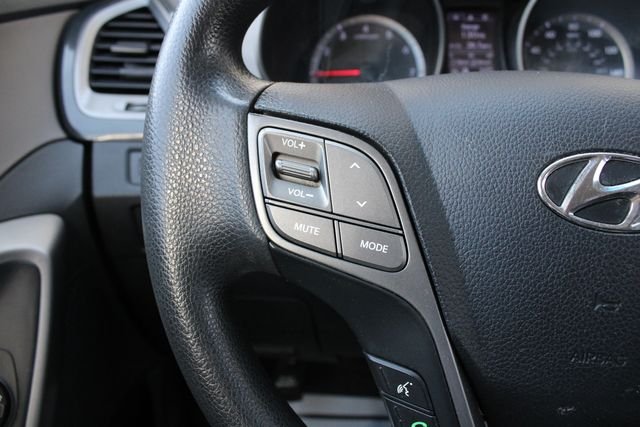 Used 2015 Silver Hyundai Base image 11