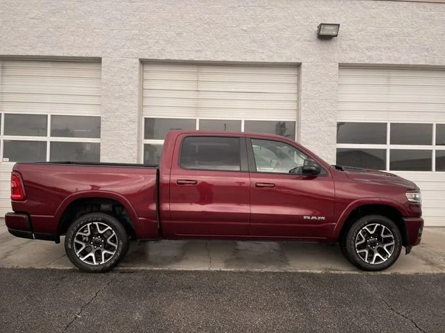 2025 RAM 1500 Laramie 4x4 Crew Cab 5'7's photo