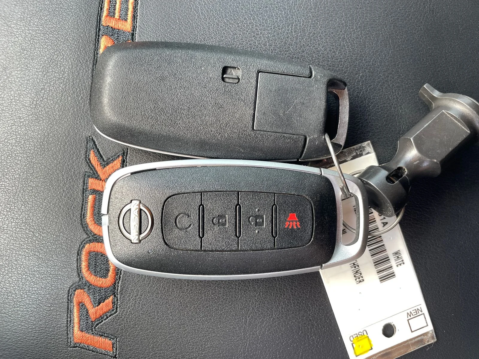 Used 2024 White Nissan Rock Creek image 29