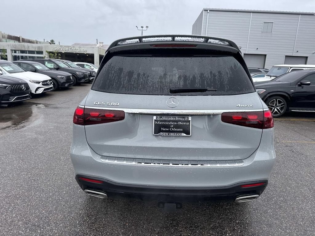 New 2026 MANUFAKTUR Alpine Grey Mercedes-Benz GLS 580 image 4