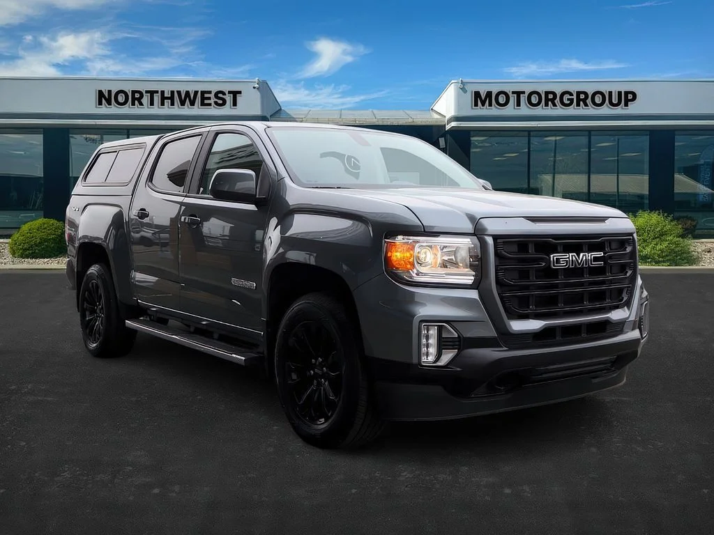 2022 GMC Canyon Elevation 4WD Crew Cab Short Box's photo