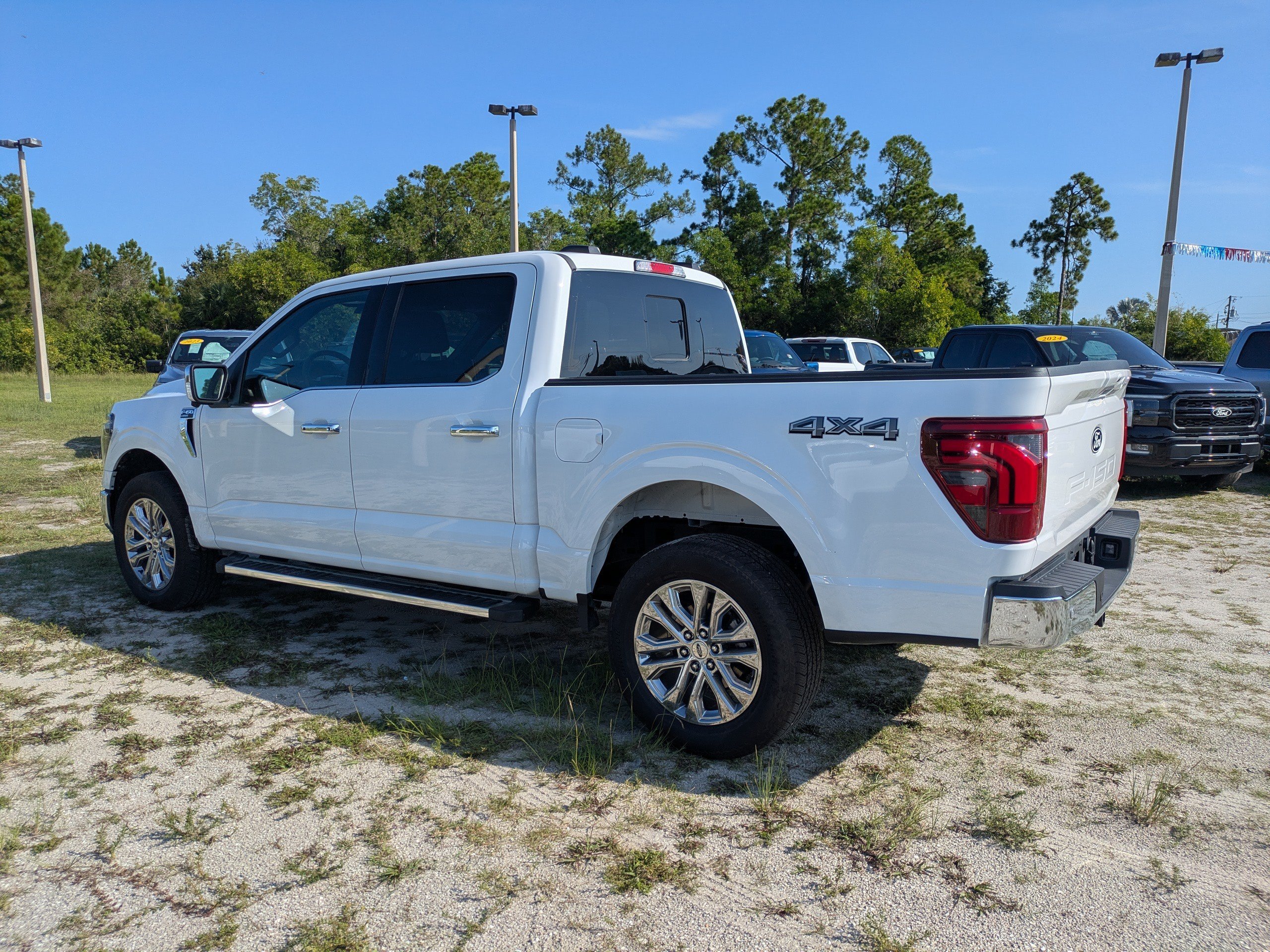 Used 2026 White Ford LARIAT image 6