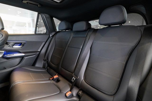 New 2026 Cirrus Silver Metallic Mercedes-Benz GLC 300 image 63