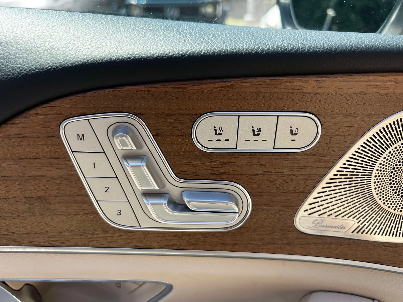 Certified Used 2023  Mercedes-Benz GLS 450 image 20