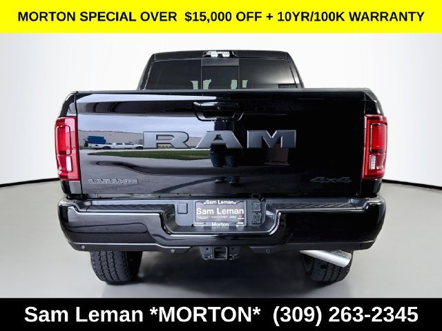 New 2026 Diamond Black Crystal Pearl-Coat Exterior Paint Ram Laramie image 6