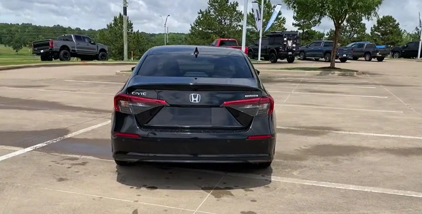 Used 2024  Honda Touring image 6