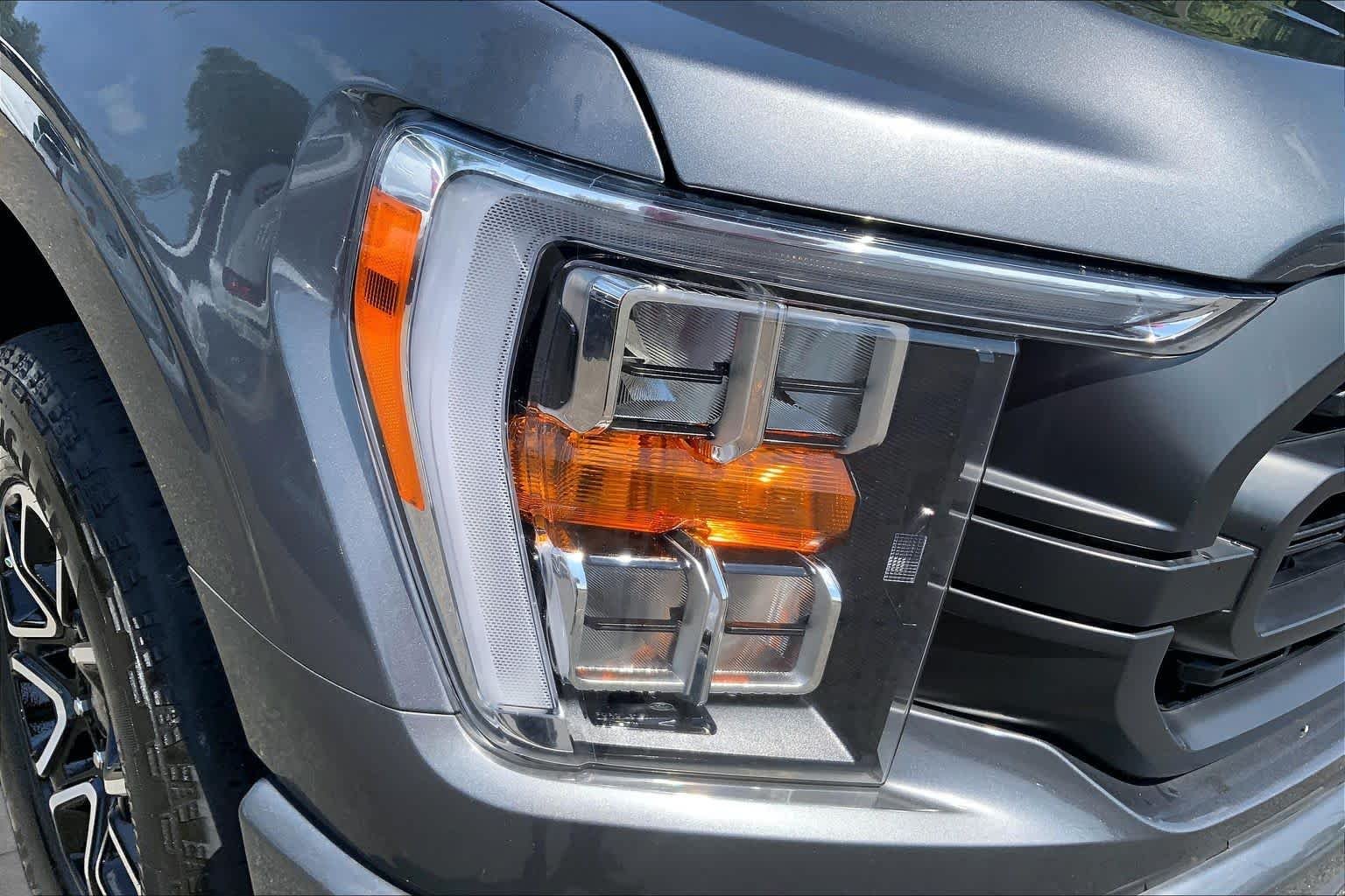Used 2022 Carbonized Gray Ford XLT image 27