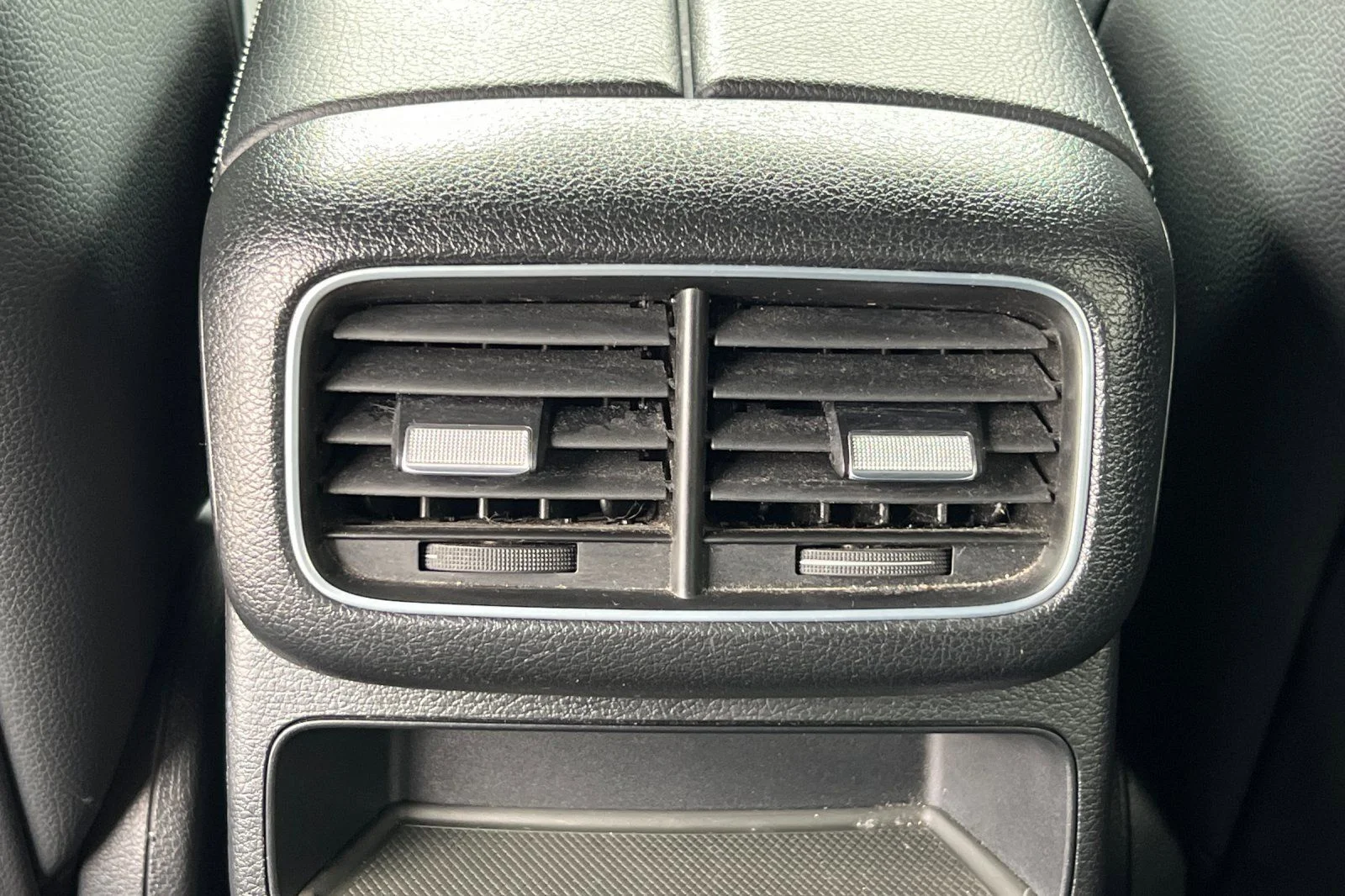 Used 2024 Black Mercedes-Benz GLE 350 image 17