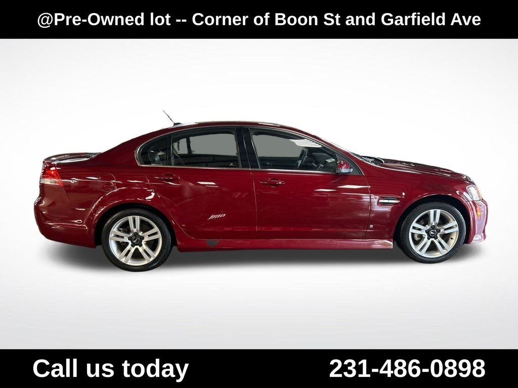 Used 2009 Red Pontiac Base image 6