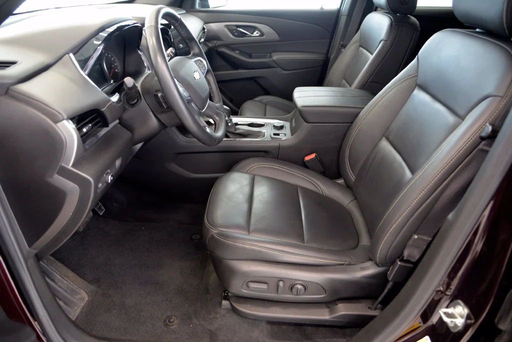 Used 2023 Black Cherry Metallic Chevrolet LT Leather image 15
