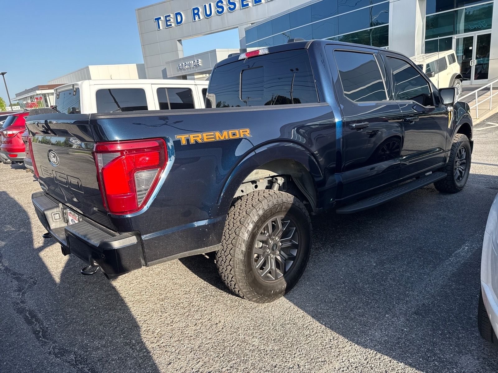 Used 2025 Blue Metallic Ford Tremor image 4