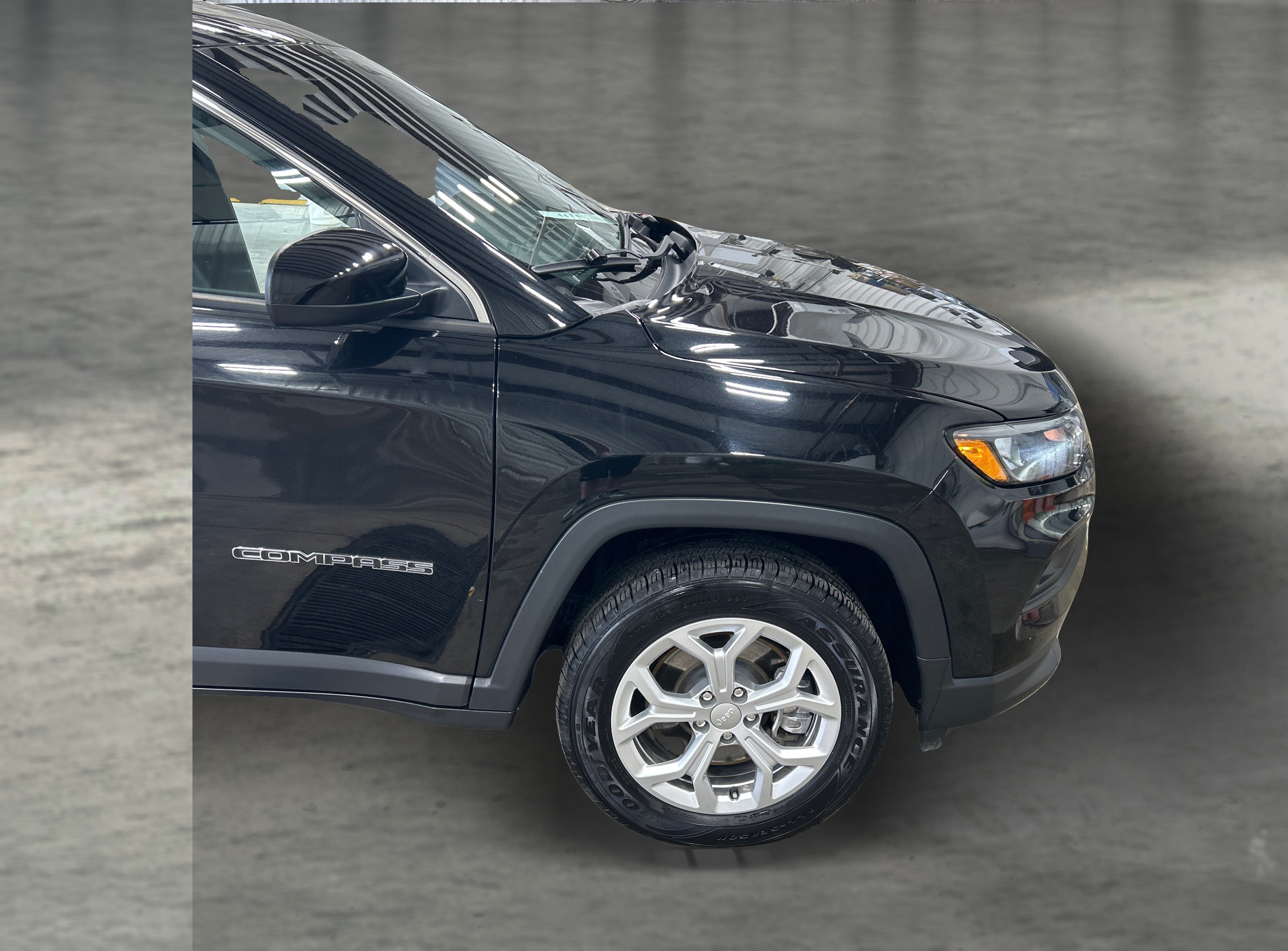 Used 2024 Black Jeep Latitude image 22