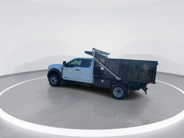 Used 2025 White Ford XL image 5