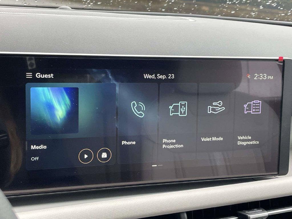 New 2026 Black Hyundai SEL Plus AWD image 25