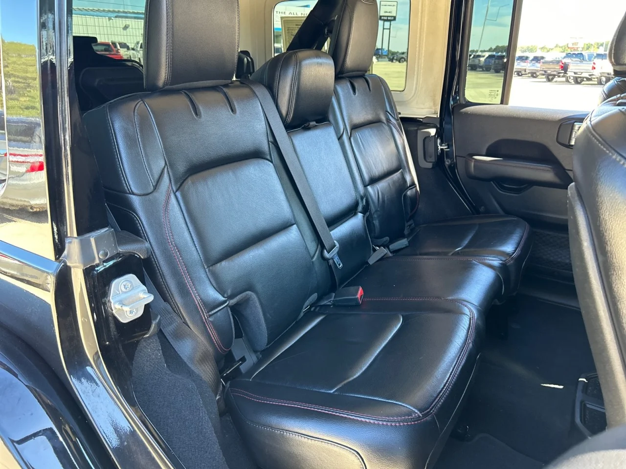 Used 2020 Black Jeep Rubicon image 21
