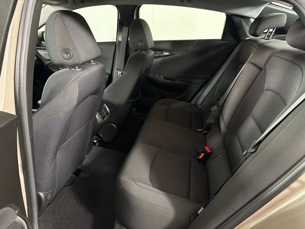 Used 2023 Gray Chevrolet LT image 40