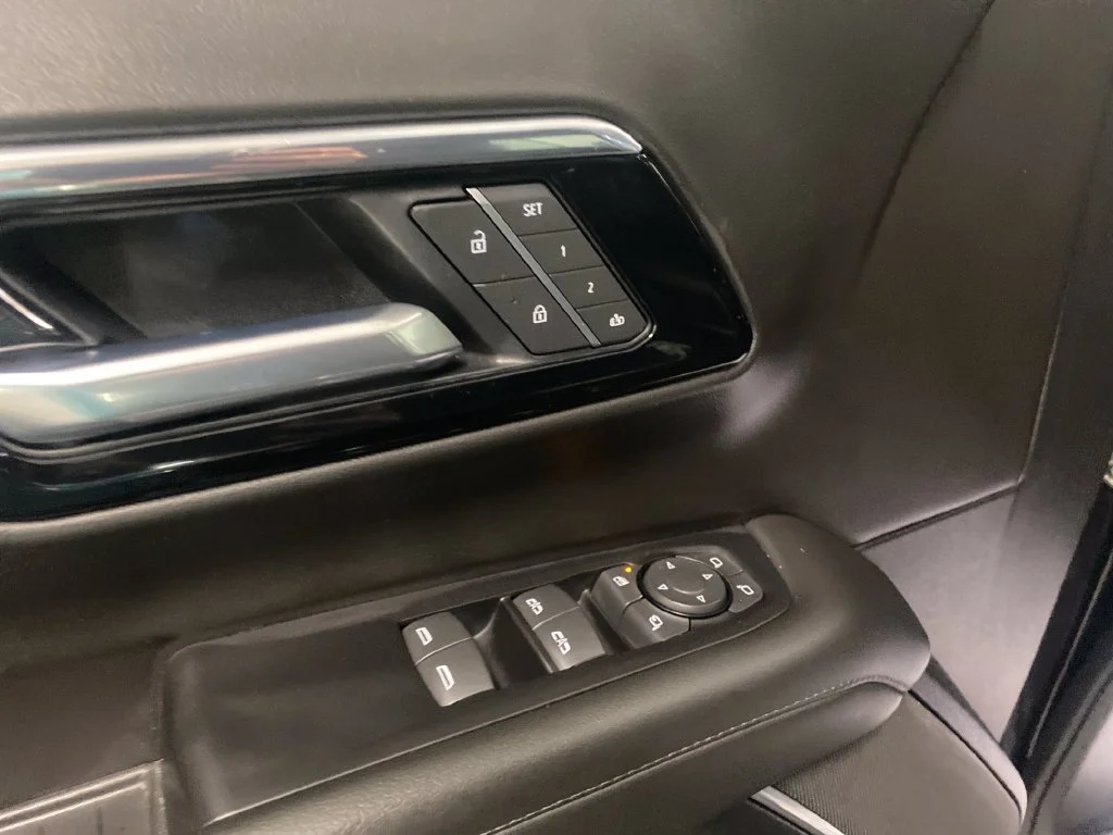 Used 2025 Black Chevrolet LT image 11